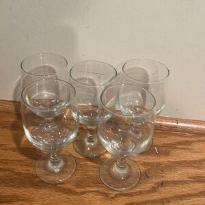 Set of 5 stemmed glasses.